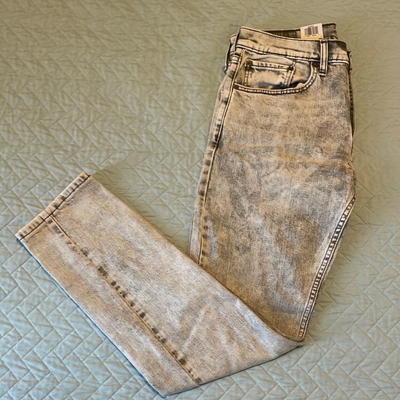 Levi's Other - Levi’s Flex Jeans 31 x 32 Stretch